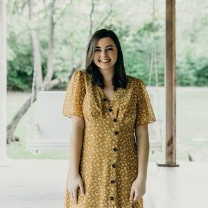 Meet your Posher, Sara beth